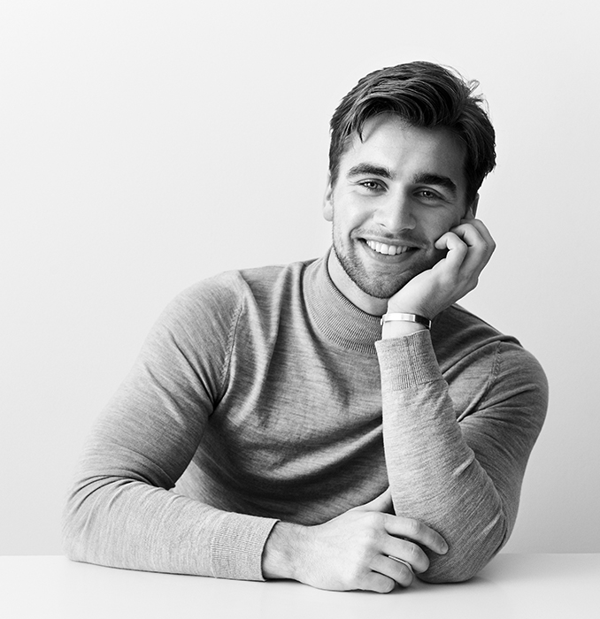 Frederik Larsen invisalign